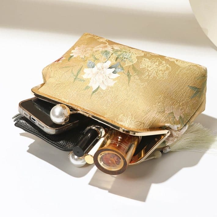 着物バッグ 花刺繍がま口パール持ち手ショルダーバッグ