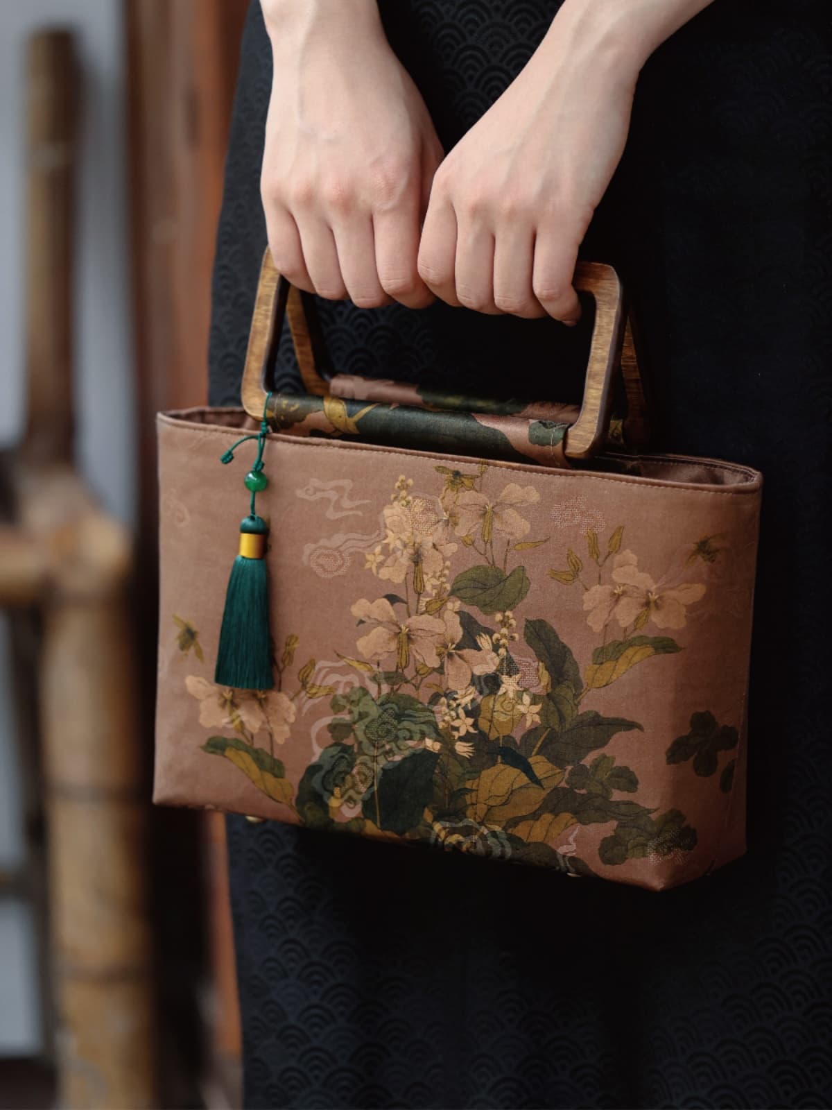 着物バッグ トートバッグ 花絵巻木取手のトートバッグ