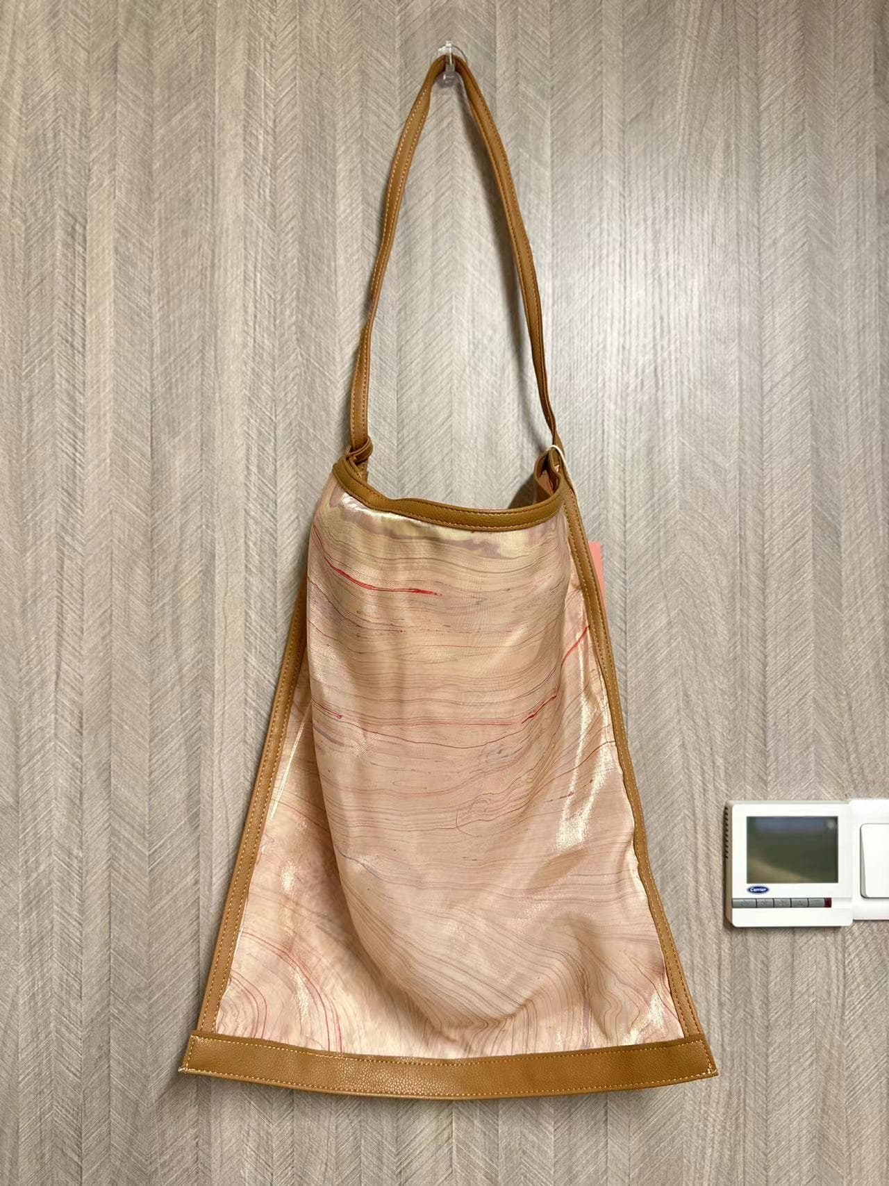 着物バッグ 墨流し模様 風雅なトートバッグ
