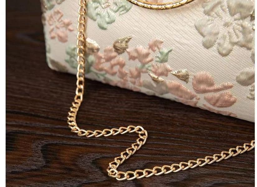 着物バッグ ショルダーバッグ 雅な花刺繍がま口ショルダー