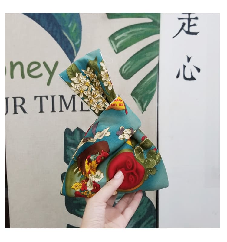 着物バッグ 風雅巾着 古典模様