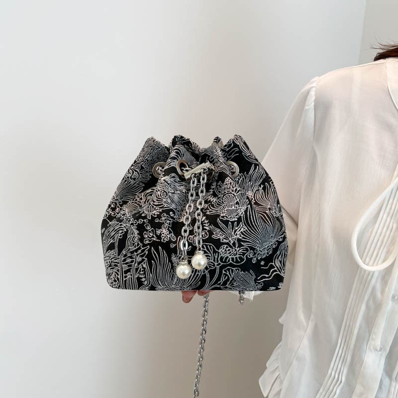 着物バッグ ショルダーバッグ 花模様巾着風ショルダーバッグ