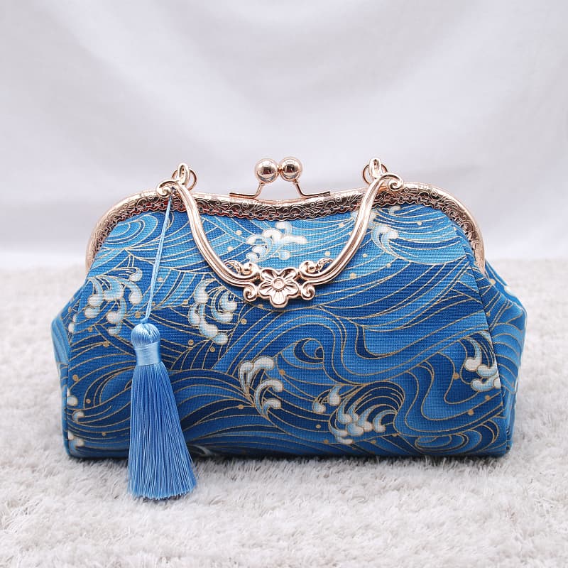 着物バッグ クラッチバッグ 波涛文様 がま口クラッチバッグ