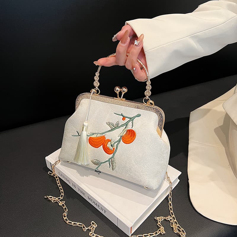 着物バッグ ショルダーバッグ 実り香る柿刺繍がま口ショルダー